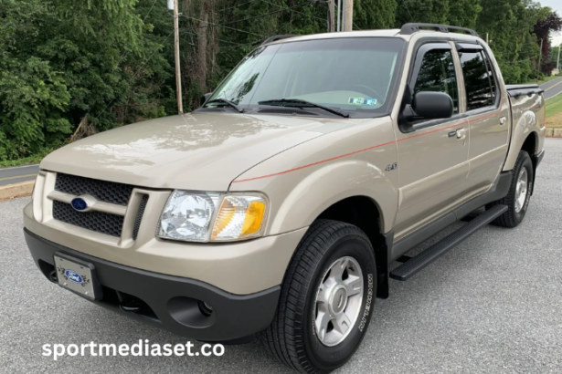 2004 Ford Explorer Sport Trac